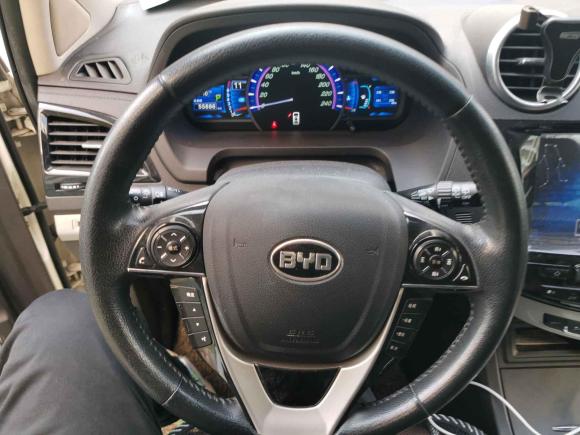 [苏州·苏E] 二手比亚迪比亚迪S72015款 2.0T 升级版 自动尊贵型