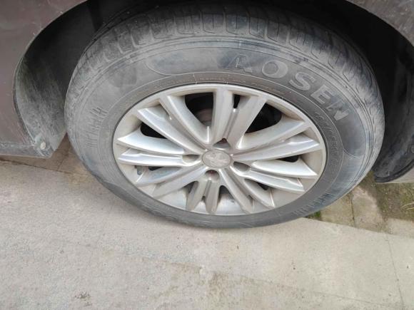 [南昌·浙B] 二手标致标致3012014款 1.6L 自动豪华版