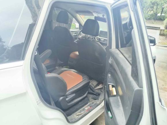 [湖州·浙E] 二手五菱汽车五菱宏光S32019款 1.5L 手动舒适型 国VI