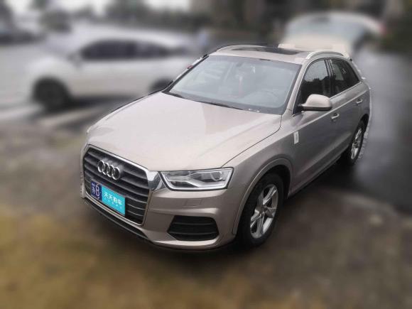 奧迪奧迪Q32017款 30 TFSI 時(shí)尚型「無錫二手車」「天天拍車」