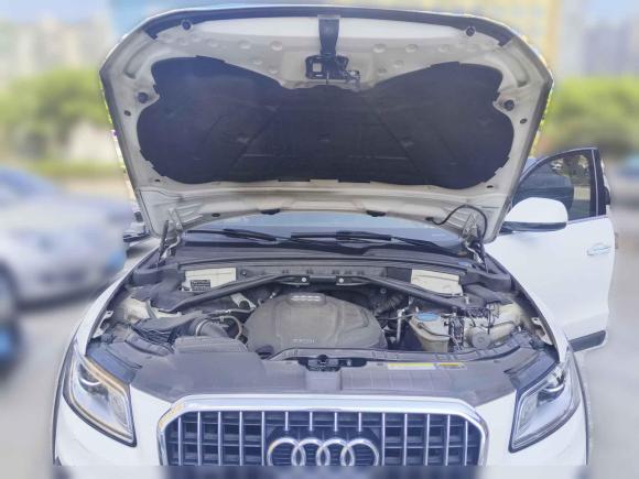 [南昌·赣A] 二手奥迪奥迪Q52017款 Plus 40 TFSI 进取型