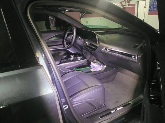 [上海·沪A] 二手凯迪拉克IQ锐歌2022款 后驱长续航豪华版