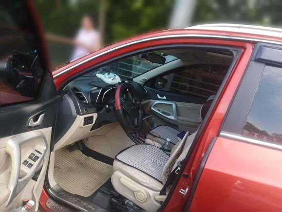 [深圳·粤N] 二手奇瑞瑞虎52014款 2.0L CVT家悦版