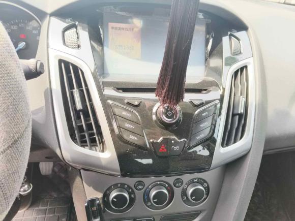 [苏州·苏E] 二手福特福克斯2012款 两厢 1.6L 手动舒适型