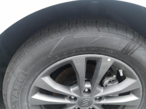 [上海·沪A] 二手威马汽车威马E.52021款 500 即客行