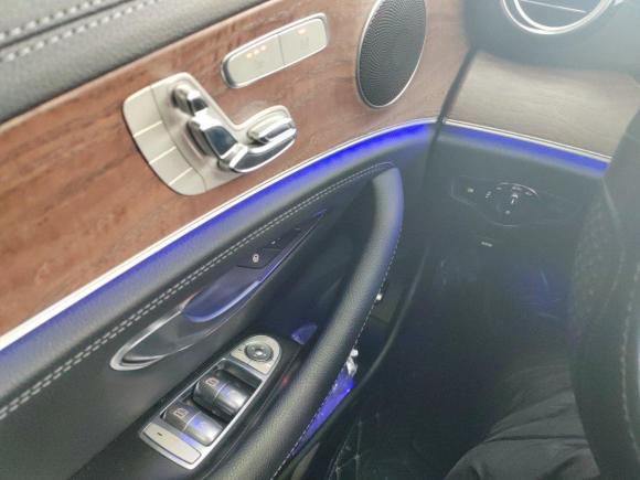 [上海·沪D] 二手奔驰奔驰E级2017款 E 300 L 豪华型