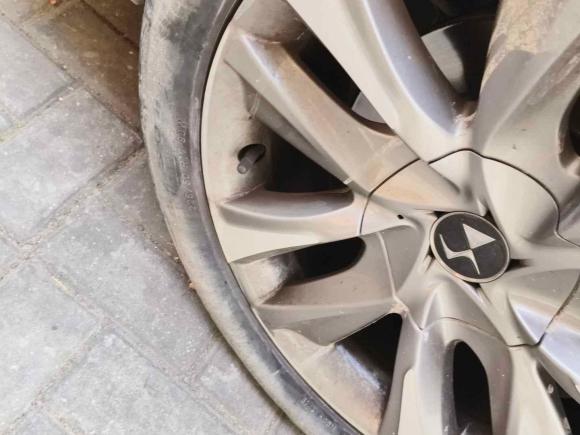 [上海·沪E] 二手DSDS 52013款 1.6T 豪华版THP160