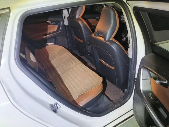 [台州·浙J] 二手沃尔沃沃尔沃V602013款 T5 智雅版