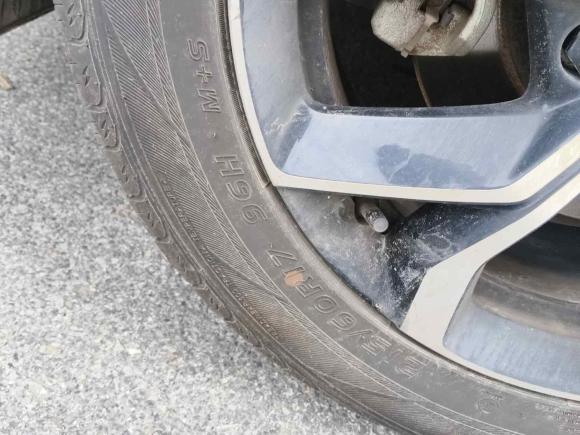 [上海·沪A] 二手比亚迪元PLUS2022款 510KM 尊荣型