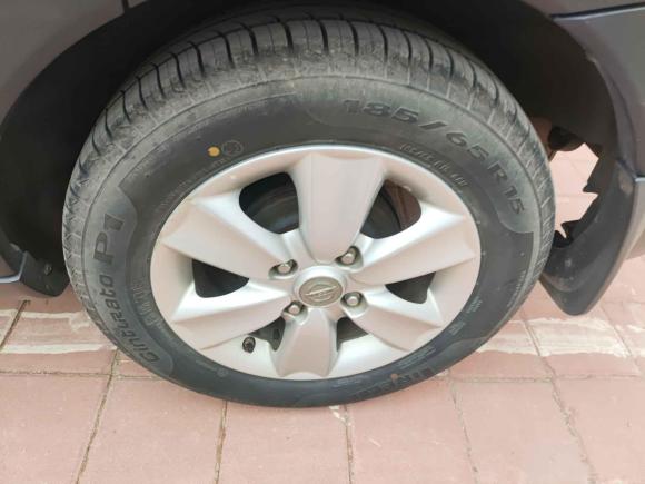 [济南·鲁A] 二手日产骊威2010款 劲锐版 1.6L 手动标准型