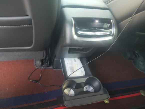 [杭州·浙D] 二手凯迪拉克凯迪拉克XT62020款 28T 六座豪华型