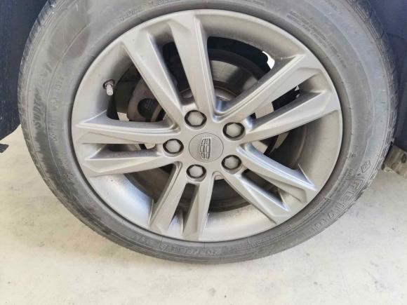 [合肥·皖A] 二手吉利汽车帝豪2017款 三厢百万款 1.5L 手动向上版