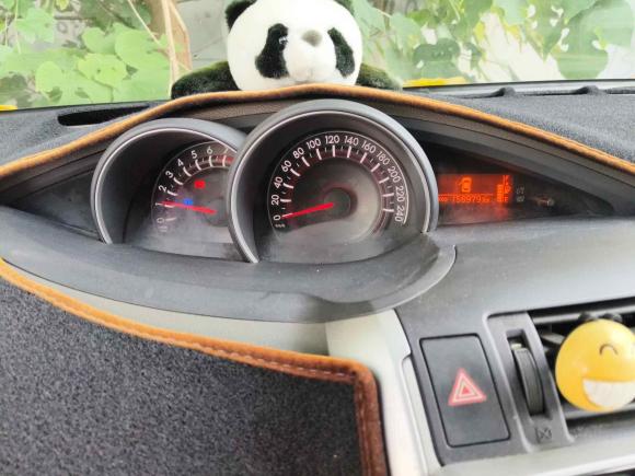 [无锡·苏B] 二手丰田逸致2011款 180E CVT精英版