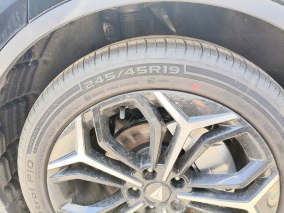 [上海·苏E] 二手深蓝汽车深蓝SL032023款 135Plus增程版