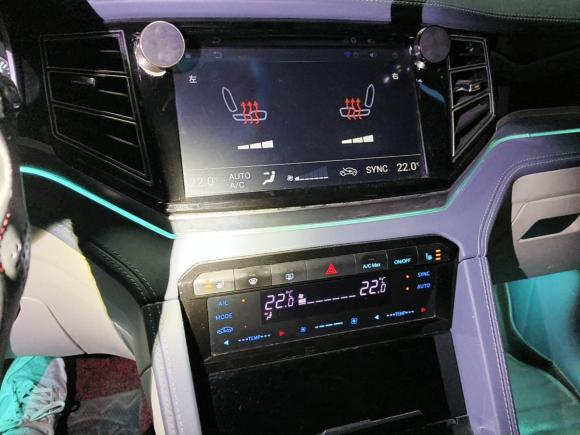 [上海·沪L] 二手众泰大迈X72018款 2.0T 自动至尊型