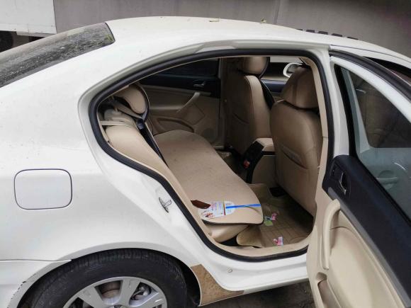 [成都·川A] 二手斯柯达明锐2015款 经典款 1.6L 自动逸杰版