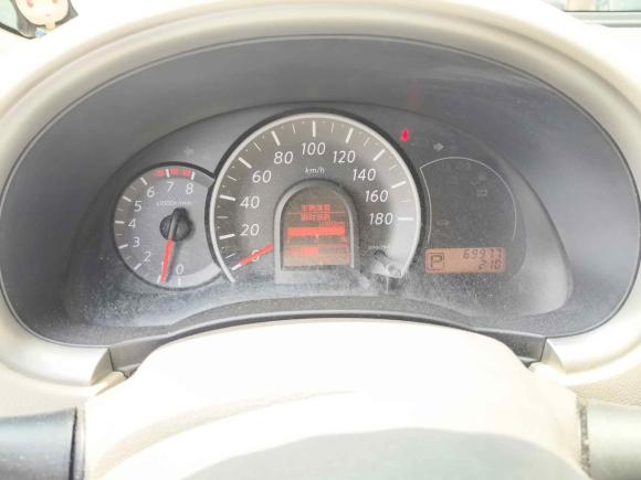 [无锡·苏B] 二手日产玛驰2010款 1.5L 自动易炫版