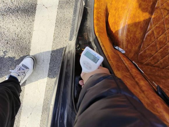 [青岛·鲁B] 二手克莱斯勒克莱斯勒300C2006款 2.7L 豪华版