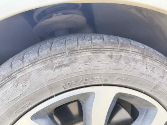 [广州·粤S] 二手雪铁龙C4世嘉2016款 1.6L 自动豪华型