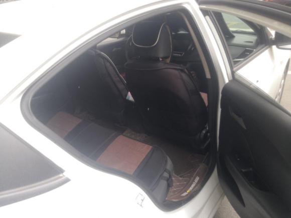 [上海·沪C] 二手雪佛兰科沃兹2019款 320 自动欣享天窗版