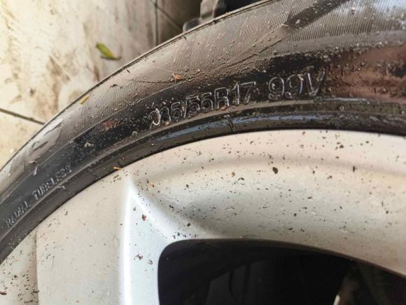 [广州·粤A] 二手奔驰威霆2016款 2.0T 商务版