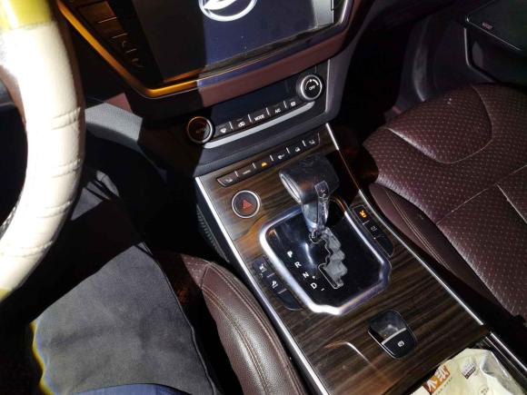 [义乌·浙G] 二手陆风陆风X72015款 2.0T 全景旗舰版