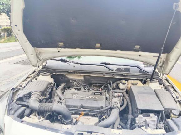 [深圳·粤S] 二手别克君威2015款 1.6T 领先技术型