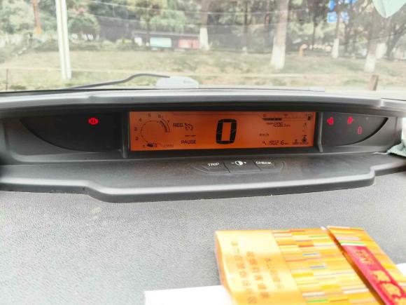 [成都·川A] 二手雪铁龙世嘉2016款 经典 三厢 1.6L 手动CNG