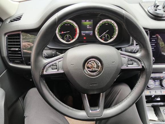 [深圳·粤B] 二手斯柯达柯迪亚克2018款 TSI380 7座四驱旗舰版