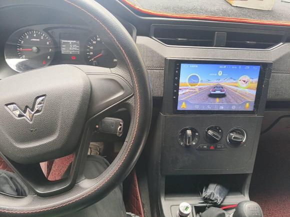 [嘉兴·皖A] 二手五菱汽车五菱宏光PLUS2020款 1.5L 手动标准型 5座