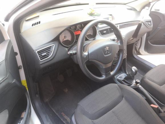 [义乌·鄂Q] 二手标致标致3082014款 乐享版 经典 1.6L 手动优尚型