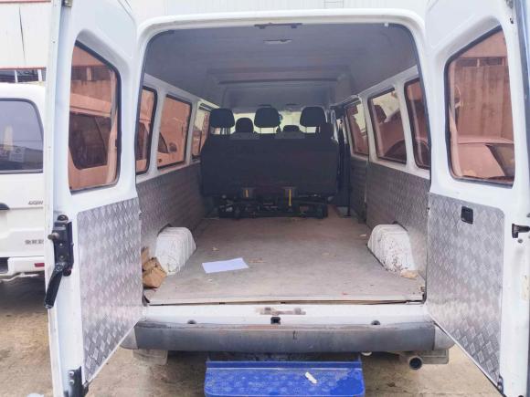 [上海·鲁H] 二手江铃特顺2019款 2.8T商运型长轴中顶6座后单胎国VI JX493