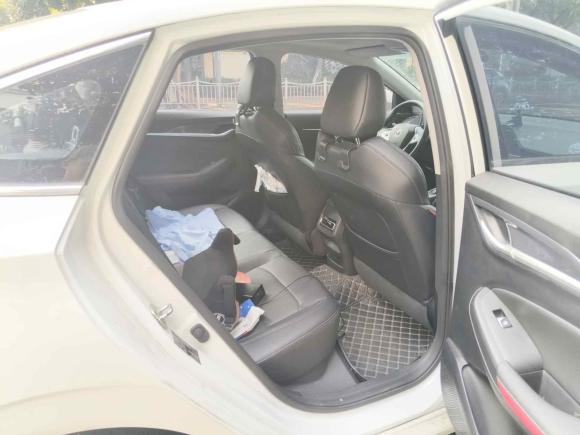 [上海·苏A] 二手长安逸动2020款 PLUS 蓝鲸NE 1.4T GDI DCT尊贵型