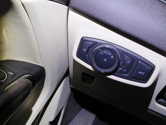 [上海·沪A] 二手林肯林肯MKC2014款 2.0T 两驱尊雅版