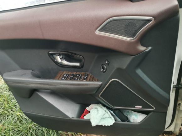 [苏州·苏D] 二手陆风陆风X72015款 2.0T 全景尊贵版