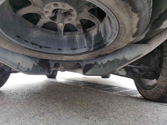 [西安·陕A] 二手路虎揽胜运动版2010款 3.0 TDV6 HSE 柴油版