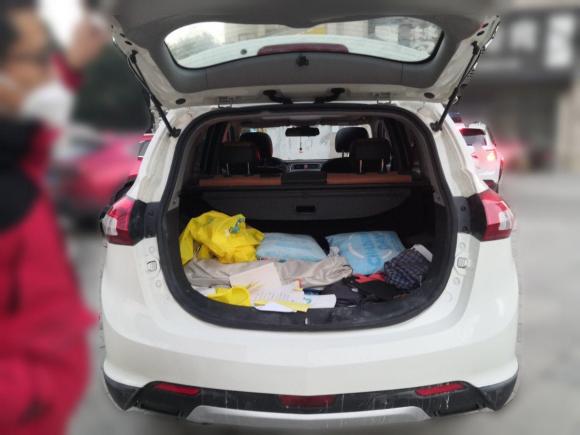 [无锡·苏E] 二手北汽威旺北汽威旺S502016款 1.5T CVT欢动尊贵型