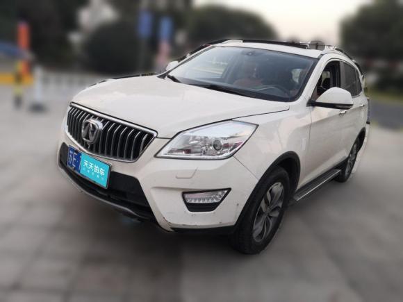 [无锡·苏E] 二手北汽威旺北汽威旺S502016款 1.5T CVT欢动尊贵型