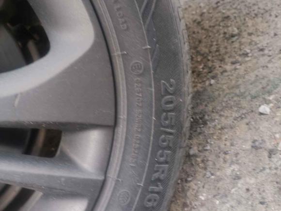 [湖州·沪A] 二手比亚迪秦新能源2017款 1.5T 尊贵型