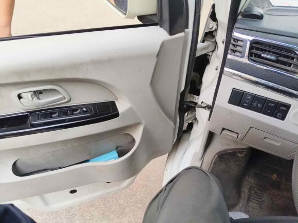 [武汉·鄂A] 二手申龙汽车申龙DST神州5号2021款 纯电动厢式运输车41.86kWh