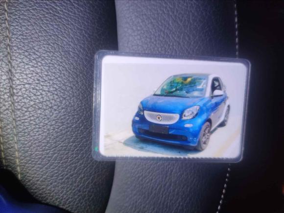 [深圳·粤B] 二手smartsmart fortwo2018款 0.9T 66千瓦硬顶先锋版 国V