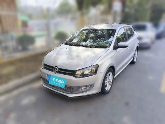 大众Polo2011款 1.4L 手动致尚版「上海二手车」「天天拍车」