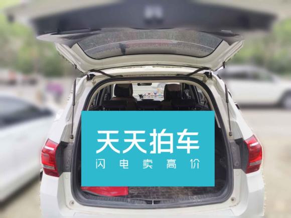 [济南·鲁A] 二手哈弗哈弗H62018款 红标 运动版 1.5T 自动两驱精英型