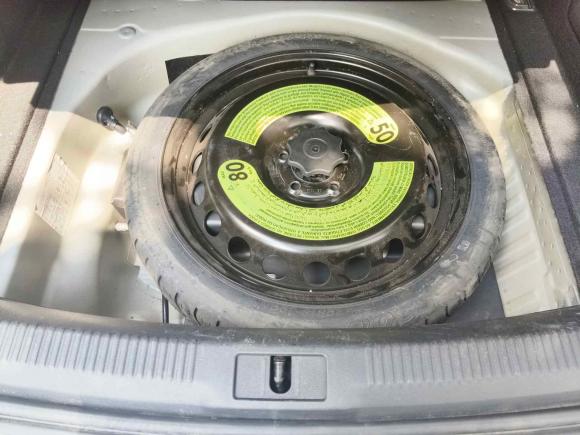 [合肥·皖H] 二手奥迪奥迪A4L2016款 35 TFSI 典藏版 自动标准型