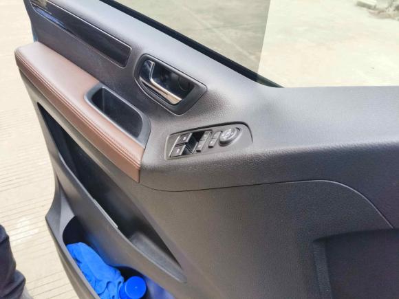 [苏州·苏U] 二手上汽大通MAXUS大通G102018款 PLUS 2.0T 自动豪华行政版