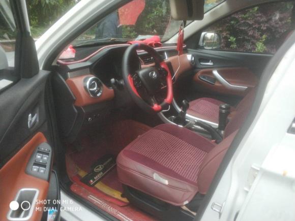 [台州·渝D] 二手北汽幻速北汽幻速S32016款 S3L 1.5L 手动尊贵型