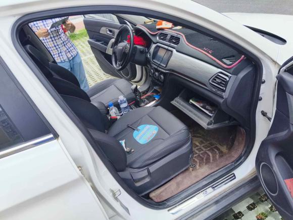 [合肥·皖A] 二手哈弗哈弗H22017款 蓝标 1.5T 手动两驱精英型