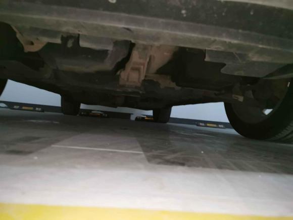 [南京·苏L] 二手道奇酷威2013款 2.4L 两驱尊尚版