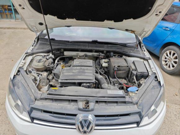 [上海·沪C] 二手大众高尔夫2015款 1.6L 自动舒适型