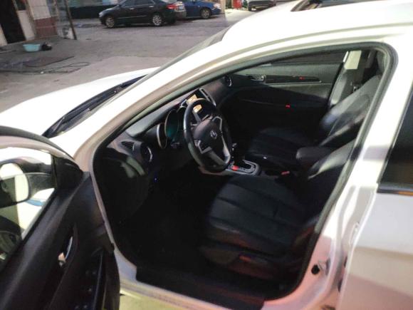 [青岛·鲁B] 二手长安逸动新能源2016款 纯电动豪华型